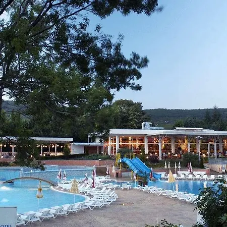 Com Hotel