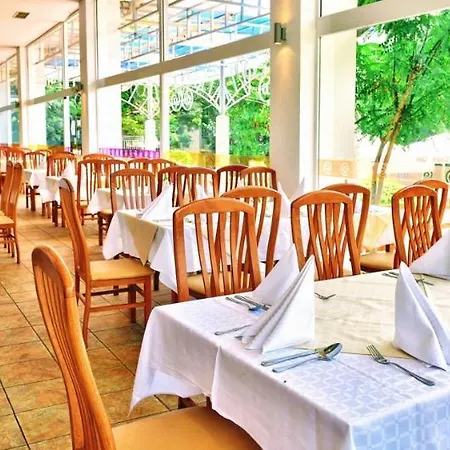 Hotel Com 3*