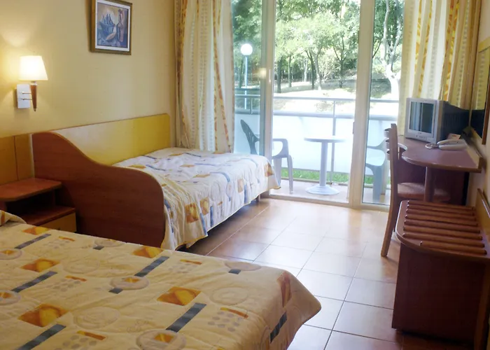 Хотел Com Албена